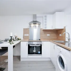 Royal Mile Old Town Apartment